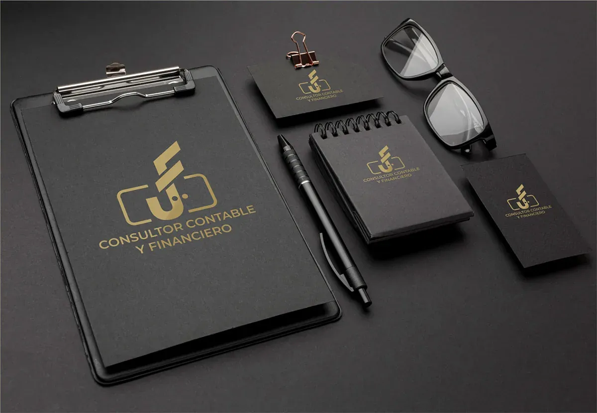 Kit de oficina corporativo personalizado, producto elaborado por Imprenta Soluciones, litografía en Medellín