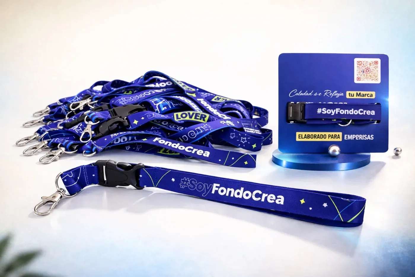 Lanyards personalizados con logo impresos para dotación corporativa y eventos de empresa